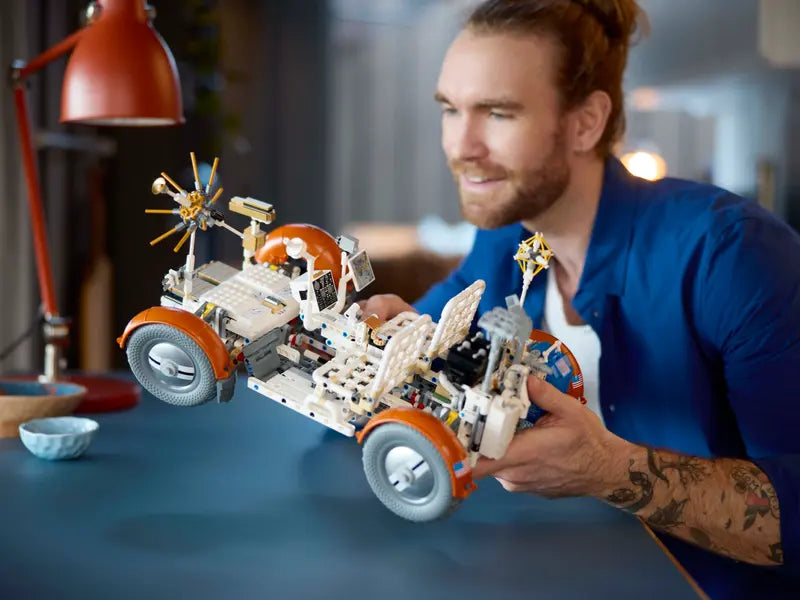 Lego 42182 NASA Apollo Lunar Roving Vehicle - LRV