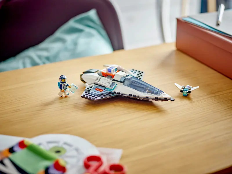 Lego 60430 Interstellar Spaceship