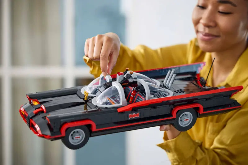 Lego 76328 Batman™: The Classic TV Series Batmobile™