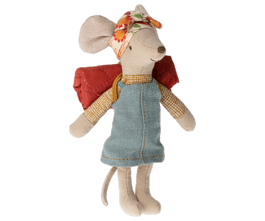 Hiker mouse, Big sister