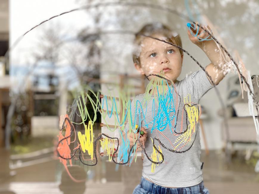 Kitpas Large Stick Crayons 12 colours