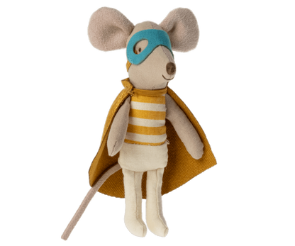 Super hero mouse, Little brother in matchbox